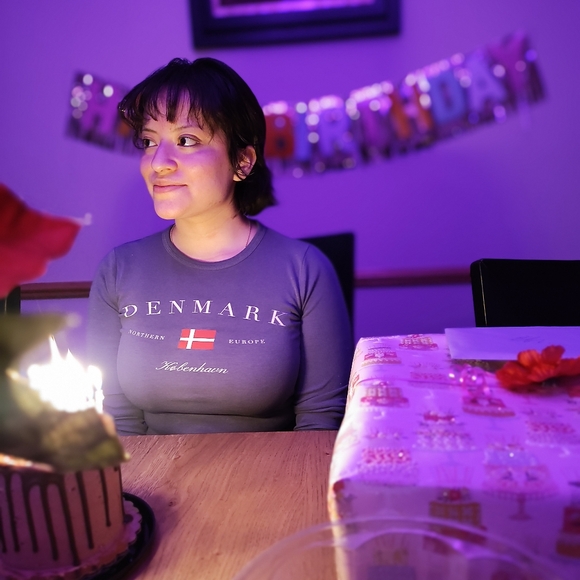 Meet your Posher, Veronica - Picture 7 of 7